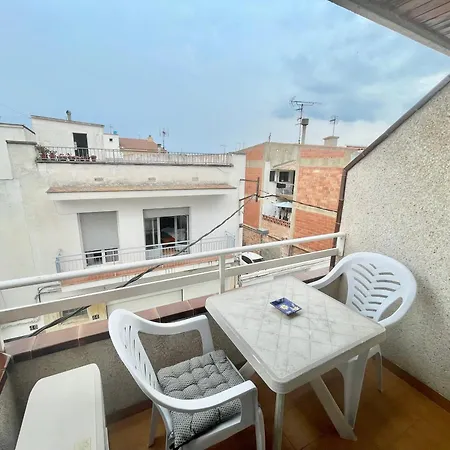 Apartment Ramon Y Cajal